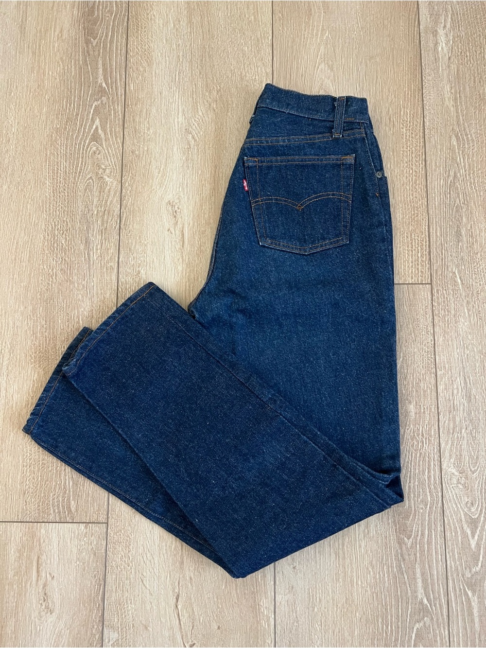 Vintage 80s Levi's Wash Em Hot Dark Denim Jeans Size 27 x 30 26501-0116